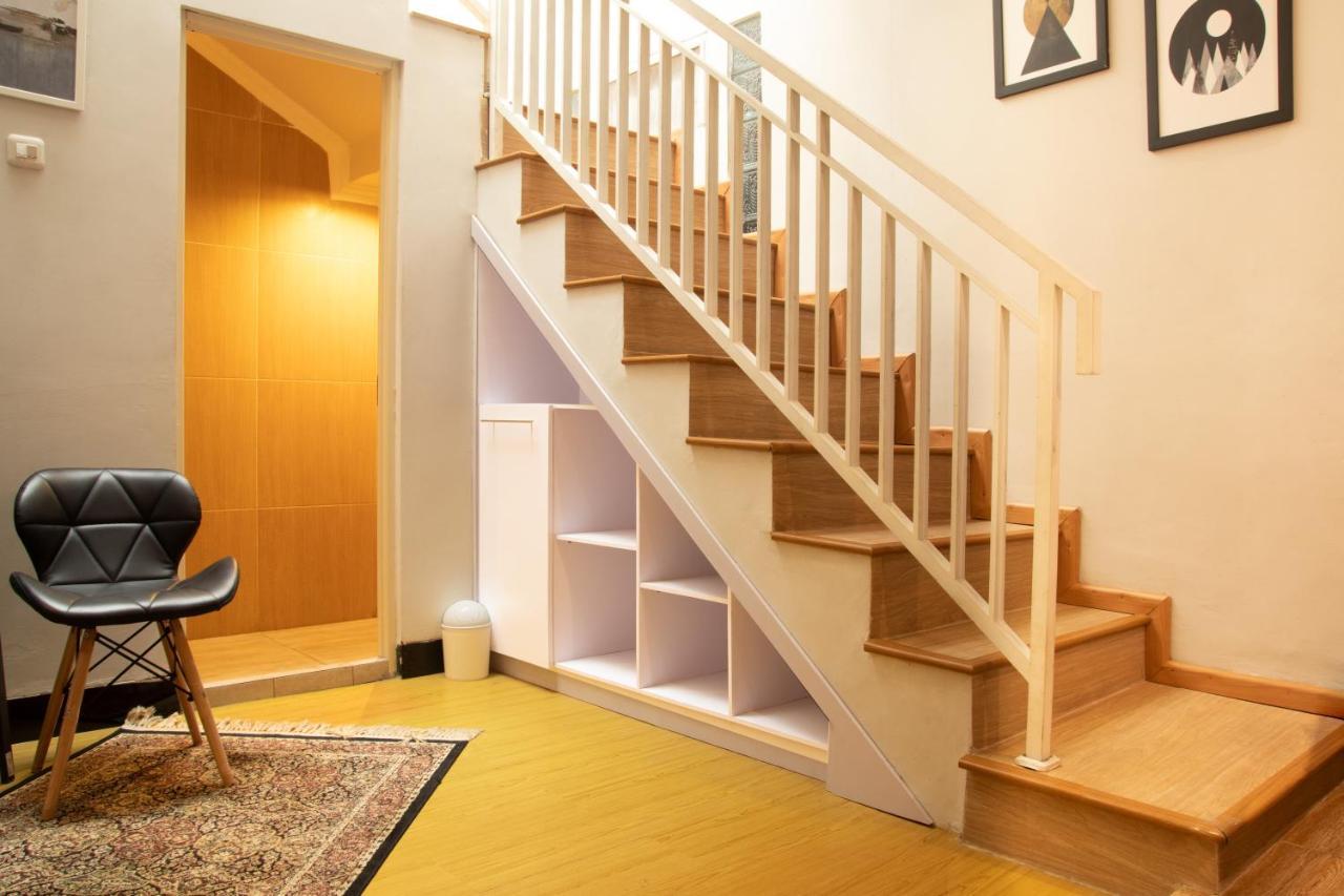 Huning House - 5 Bedrooms Пурвокерто Экстерьер фото