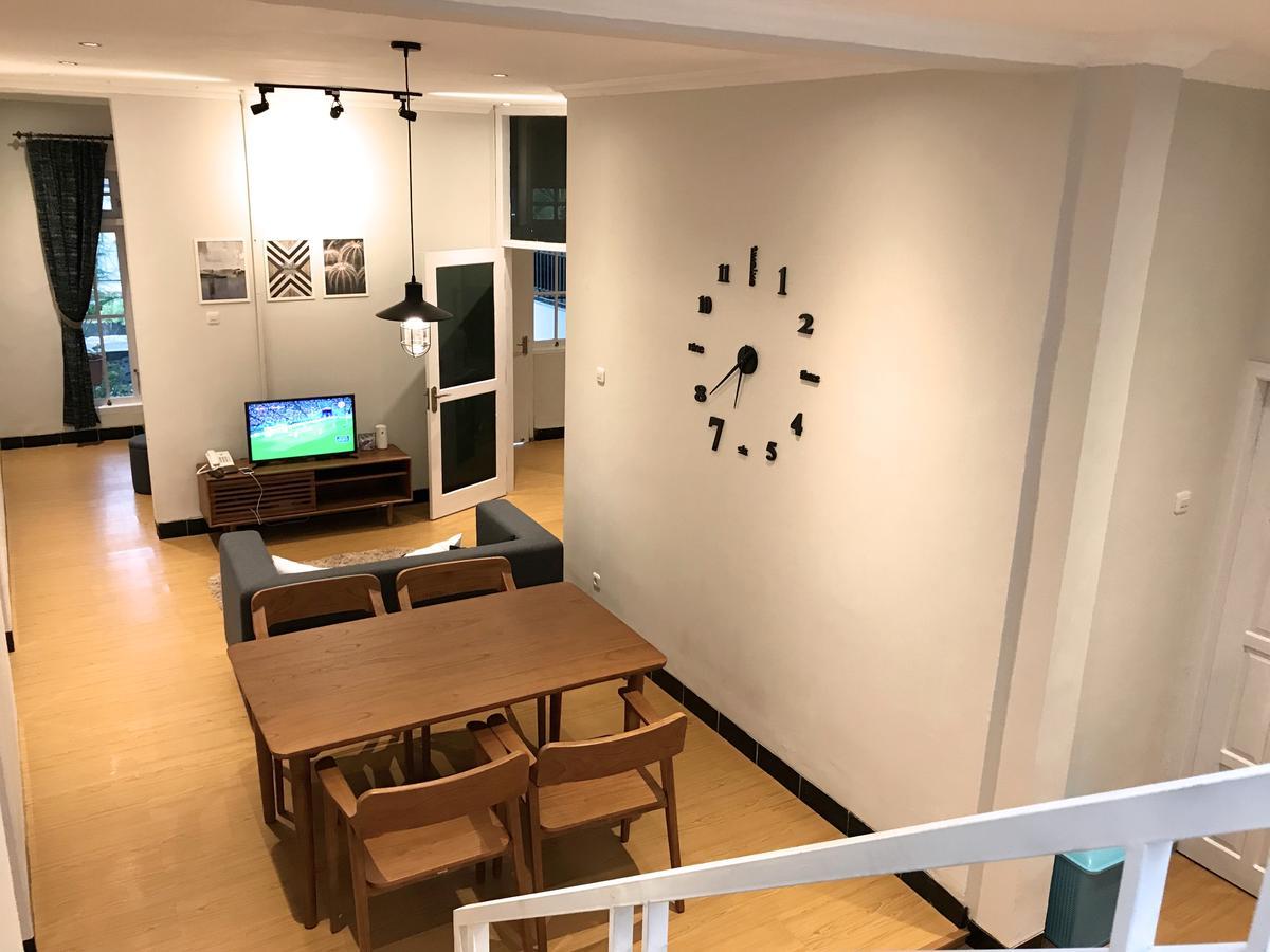 Huning House - 5 Bedrooms Пурвокерто Экстерьер фото